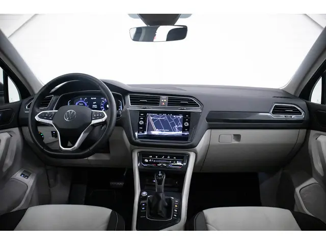 Volkswagen Tiguan 1.4 TSI eHybrid Elegance Exclusive | Panoramadak |