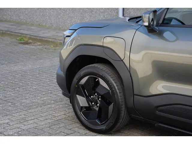 Suzuki e Vitara