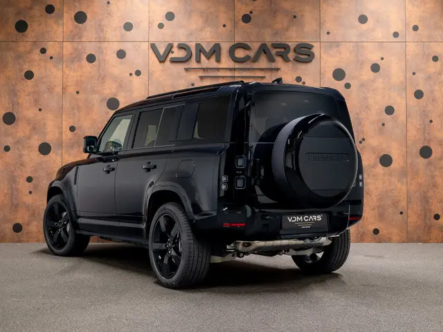 Land Rover Defender 110 2.0 P300e 110 X-Dynamic HSE | FACELIFT | Trekhaak | Cold Climate |