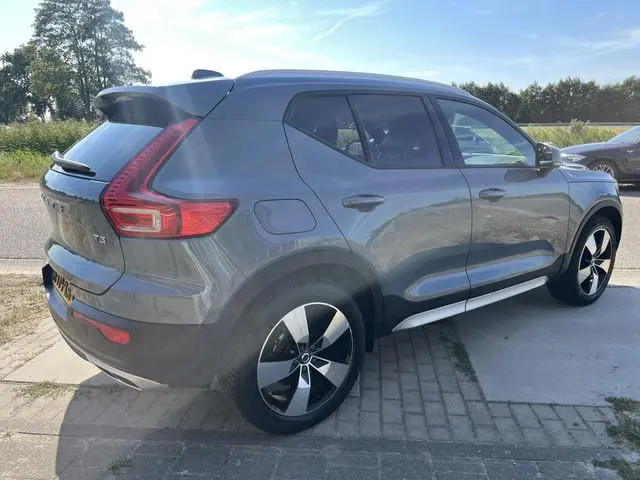 Volvo XC40 1.5 T3 Momentum Pro 164 PK / Camera / Elek. Achterklep /