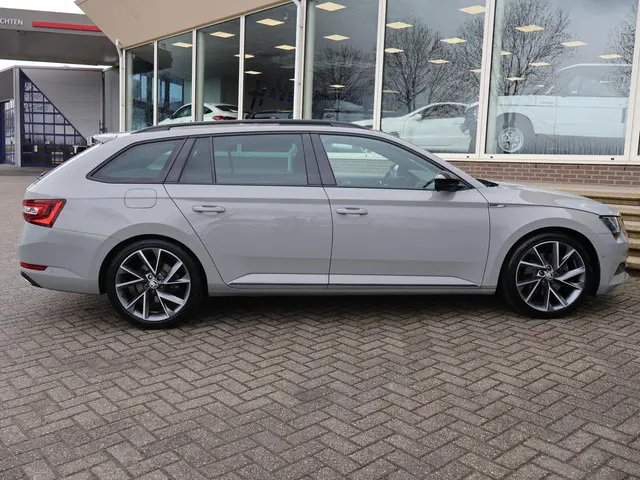 Škoda Superb