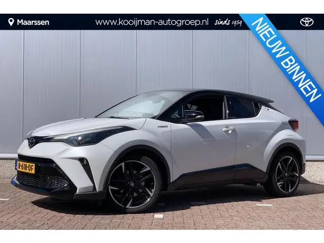 Toyota C-HR 2.0 Hybrid GR-Sport / Stuur en Stoelverwarming / JBL Audio / Parkeersensoren / Camera /
