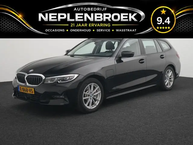BMW 3-serie Touring 330e High Executive Adaptief Cruise | Lederen bekleding | 360 Camera | Stoel & S...