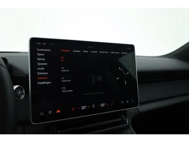 Polestar 4