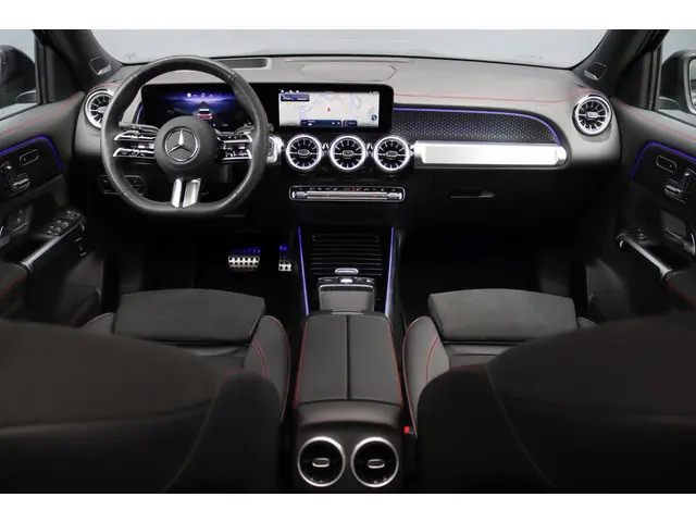 Mercedes-Benz EQB 350 4MATIC AMG Line 71 kWh | Distronic | Panoramadak | Burmester | Memory | HUD |...