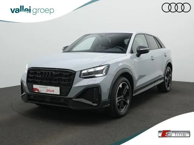 Audi Q2 35 TFSI 150 pk S-tronic S-Line | Trekhaak | Leder | Matrix LED | Achteruitrijcamera | Stoelv...