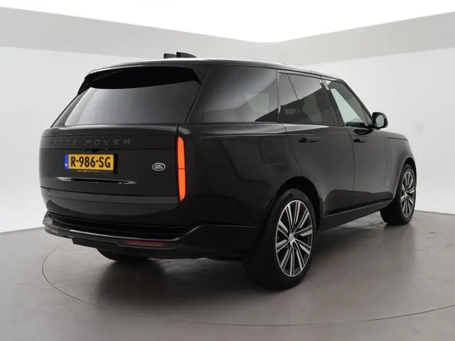 Land Rover Range Rover 3.0 D300 HSE MHEV *BTW* SHADOW PACK + MASSAGE | HEAD-UP | SFEERVERL. | KOELBO...