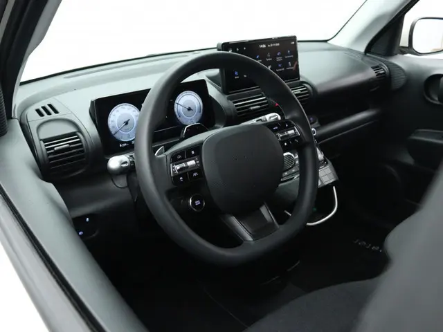 Hyundai INSTER E-Motion 42 kWh | Navigatie | Camera | Cruise control