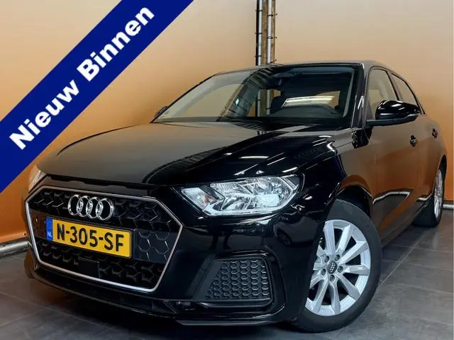 Audi A1 Sportback 25 TFSI epic lmv | stuurbediening