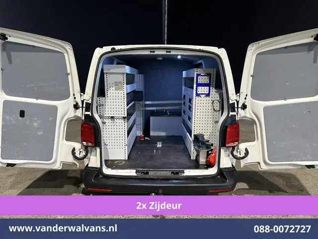 Volkswagen Transporter 2.0 TDI 150pk L1H1 Inrichting Euro6 Airco | 2x Zijdeur | 2500kg Trekhaak | Pa...