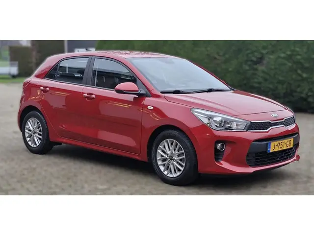Kia Rio 1.0 TGDI DynamicPlusLine  Met parkeercamera . carplay