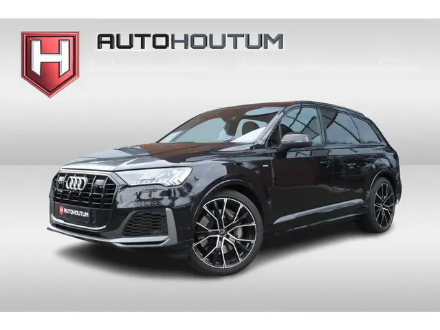 Audi Q7 55 TFSI e quattro S-LINE  ACC, Head-up di