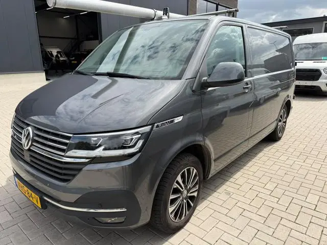 Volkswagen Transporter 2.0 TDI Bulli L1 H1 Automaat Leer Led 54dkm