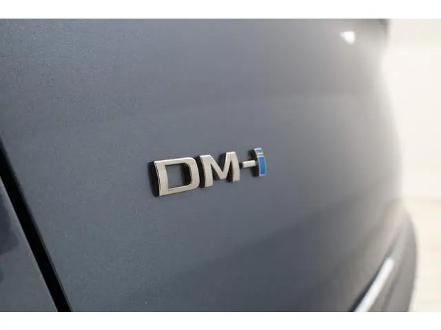 BYD SEAL