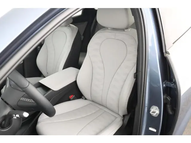 BYD SEAL