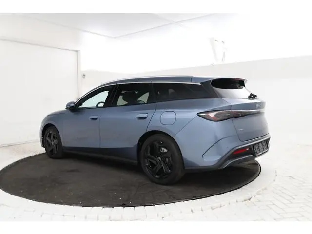 byd SEAL 6 Touring 1.5 DM-i Comfort Panorama, Volleder, Stoelverwarming + verkoeling!