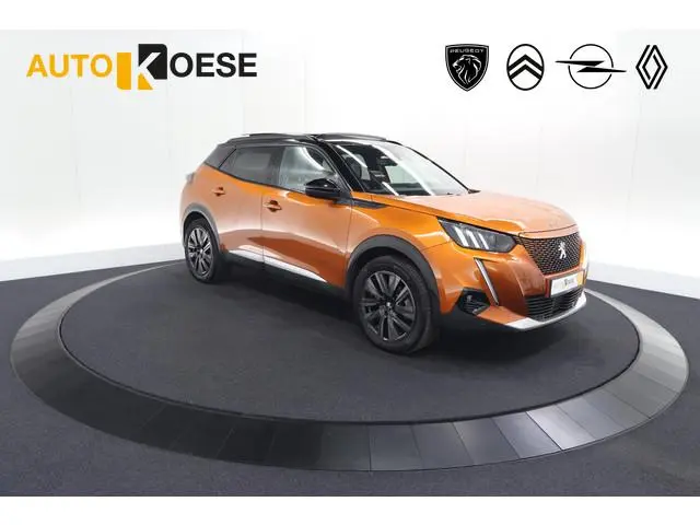 Peugeot e-2008 EV GT Pack 50 kWh | 92,6% SOH | Panoramadak | Adaptieve Cruise Control | Alcantara Be...