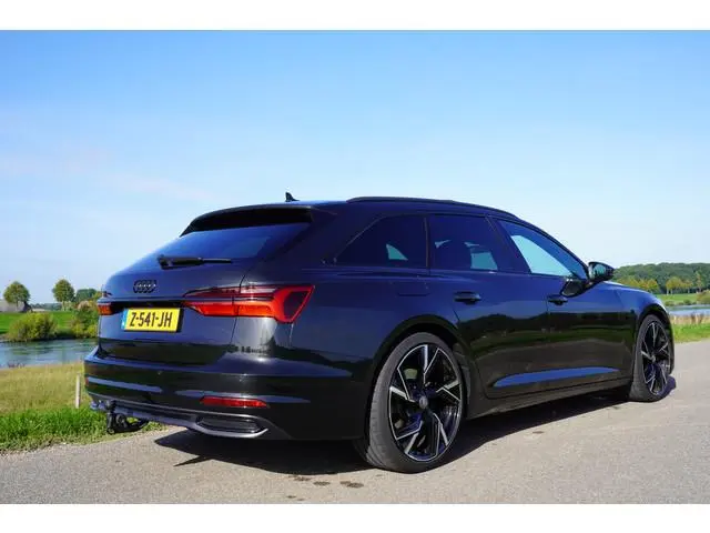 Audi A6 Avant 45 TDI quattro Sport Pro Line S / BTW / Panoramadak / Trekhaak / ACC / 3x S-Line /