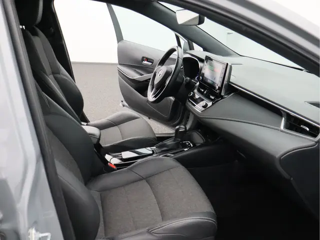 Toyota Corolla Touring Sports