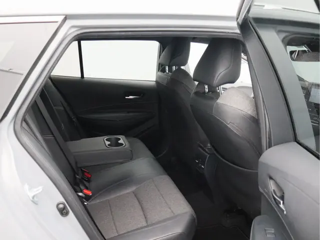 Toyota Corolla Touring Sports