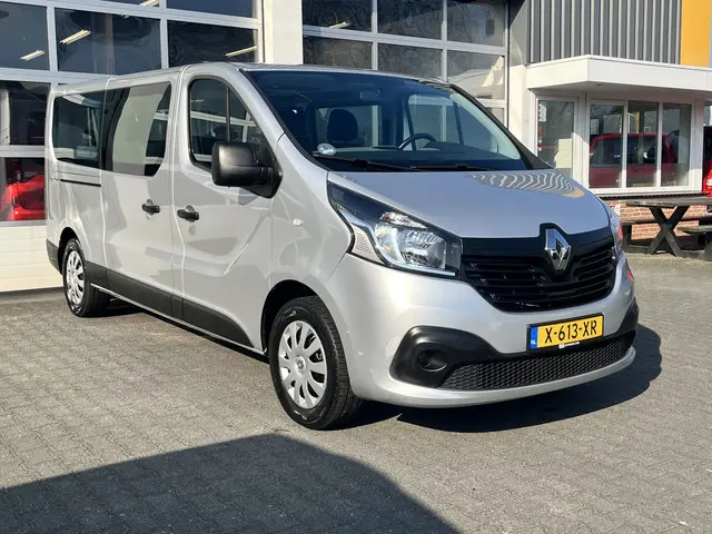 Renault Trafic Passenger 1.6 dCi Grand BTW / BPM vrij marge Euro 6 Airco Cruise control Navigatie PD...