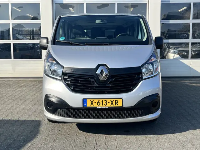 Renault Trafic Passenger 1.6 dCi Grand BTW / BPM vrij marge Euro 6 Airco Cruise control Navigatie PD...