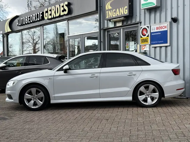 Audi A3 Limousine 1.4 TFSI CoD Ambition Pro Line S | AUTOMAAT | XENON | PDC | NAVI | CRUISE |