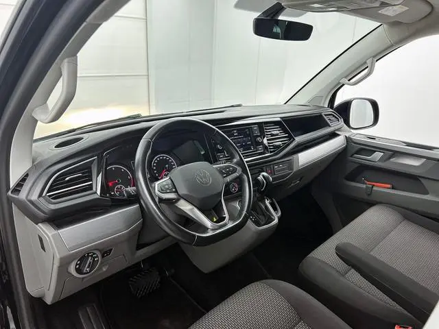 Volkswagen Transporter 2.0 TDI L2H1 Dubbele Cabine Highline Automaat Navigatie Carplay Parkeersensor...