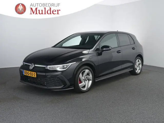 Volkswagen Golf 1.4 eHybrid GTE | Winterpakket | Camera | ACC | Carplay |