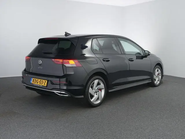 Volkswagen Golf 1.4 eHybrid GTE | Winterpakket | Camera | ACC | Carplay |