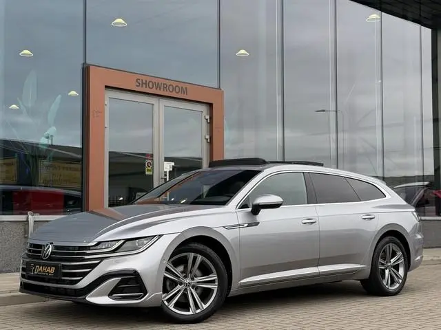 Volkswagen Arteon Shooting Brake 1.4 TSI eHybrid R-Line Business+ | SOH 92,5% | ACC | Stoel/Stuurver...