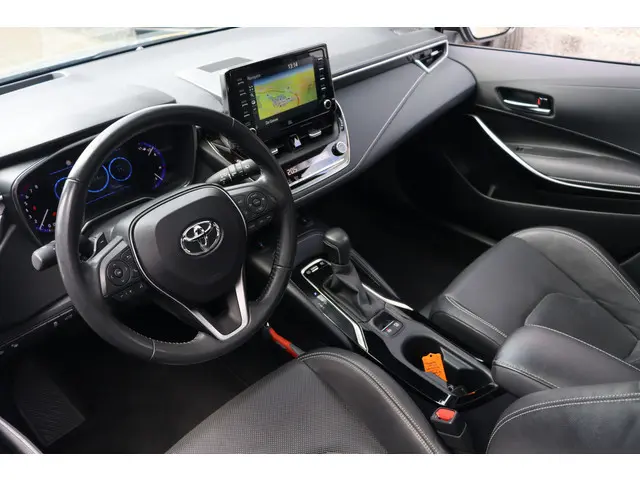 Toyota Corolla Touring Sports