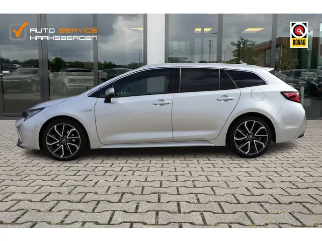 Toyota Corolla Touring Sports