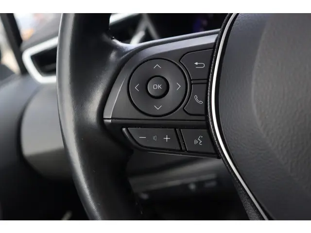 Toyota Corolla Touring Sports