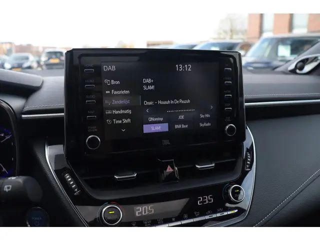 Toyota Corolla Touring Sports