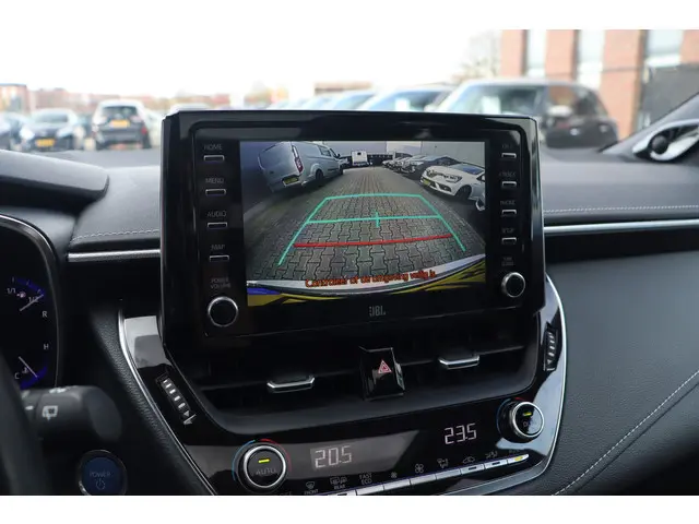 Toyota Corolla Touring Sports