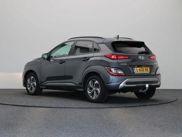 Hyundai Kona 1.6 GDI HEV Fashion | Automaat | Trekhaak | Achteruitrij camera | HUD Display |