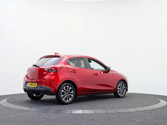 Mazda 2 1.5 Skyactiv-G GT-M | Trekhaak | Navigatie | Head-up display