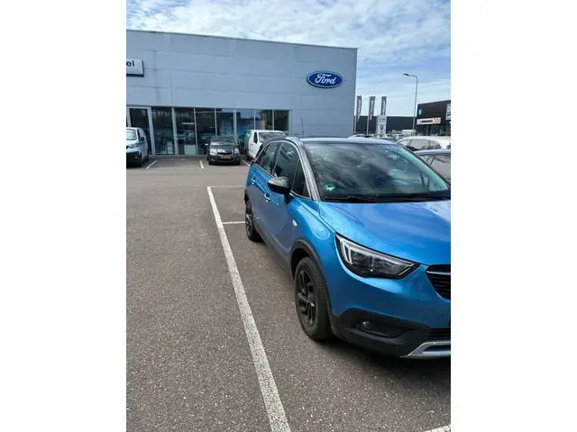 Opel Crossland X
