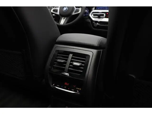 BMW X3 xDrive30e M-Sport High Executive | PANORAMADAK | SFEERVERLICHTING | 360 CAMERA | 20"