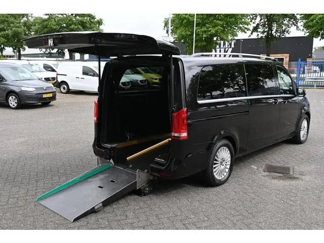Mercedes-Benz EQV Rolstoel vervoer 300 L3 90 kWh Rolstoel vervoer 360 Camera, Distronic, Elektrische...
