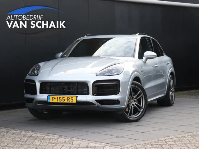 Porsche Cayenne 3.0 E-Hybrid | SPORT-CHRONO | LUCHTVERING | LEDER | PANO-DAK | BOSE | TREKHAAK | ENT...