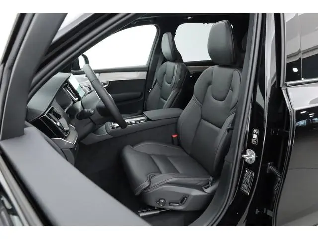 Volvo XC90 2.0 T8 Ultra Black Edition Executive | luchtvering | Trekhaak | Bowers & Wilkins | Massag...