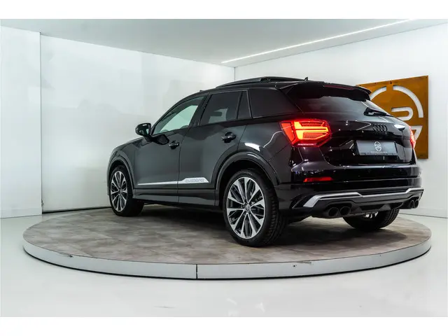 Audi SQ2