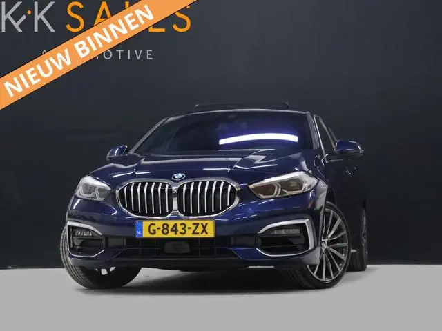 BMW 1-serie 118i M Sport [SCHUIFKANTELDAK, APPLE CARPLAY, ADAPTIVE CRUISE, STOELVERWARMING, SFEERVER...