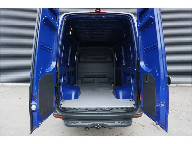 Mercedes-Benz Sprinter 516 160pk Automaat 3500kg L2H2 Dubbellucht Trekhaak Apple Carplay Camera