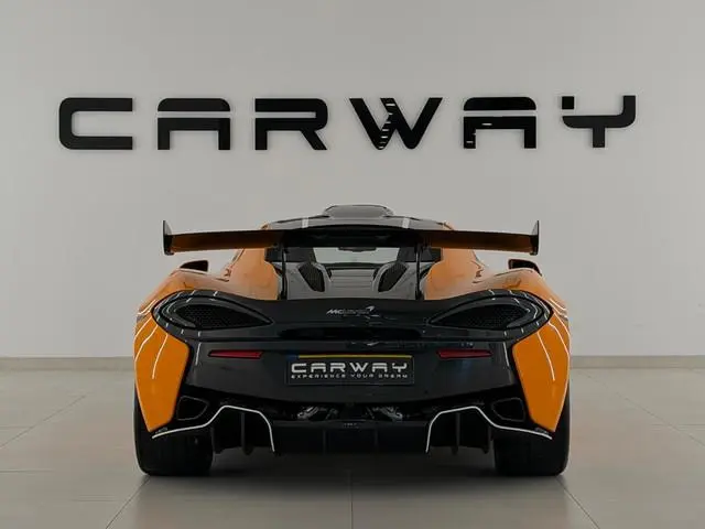 McLaren 620R