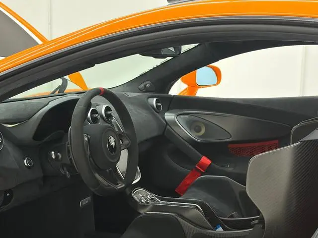 McLaren 620R