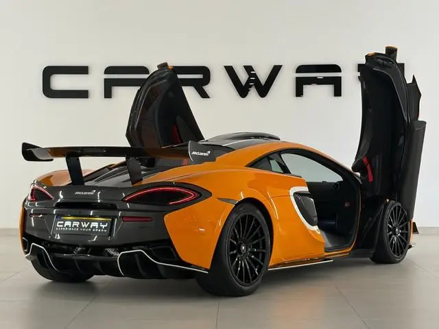 McLaren 620R