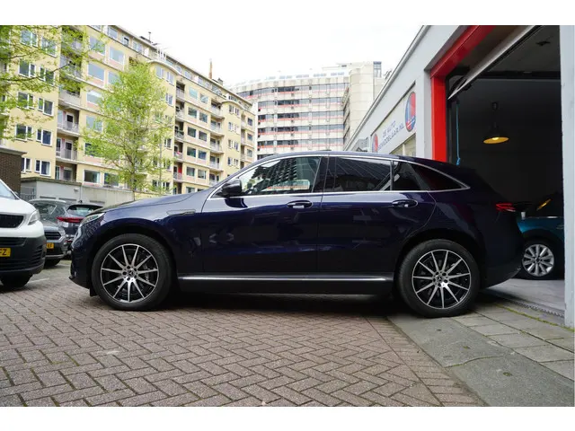 Mercedes-Benz EQC